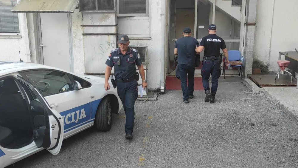 Suđenje Veljoviću i grupi: Mrkić i Nikočević pu&scaron;teni da se brane sa slobode