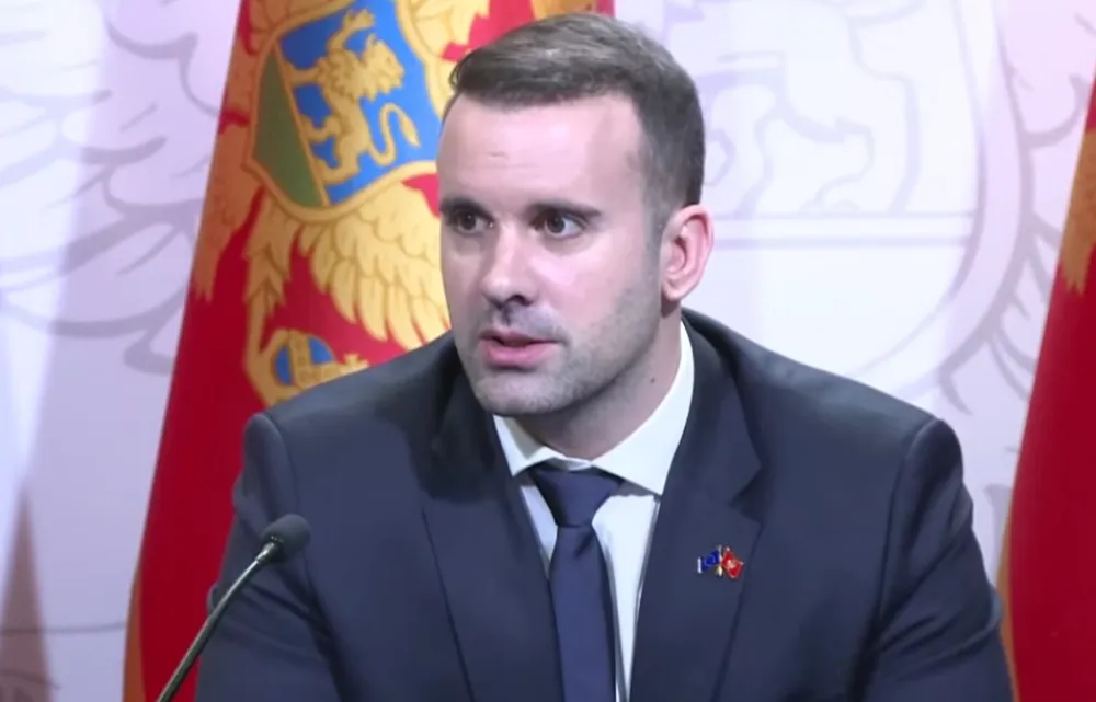 Kabinet premijera: Đurović će imati priliku sve da objasni nadležnim organima