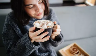 Pet umirujućih napitaka koji će vam pomoći da preživite dan pun stresa
