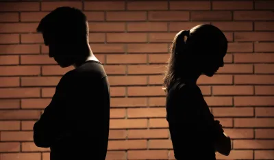 Pet znakova da ste u vezi bez ljubavi