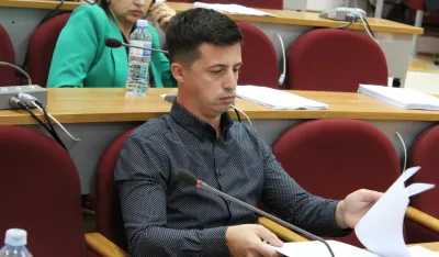 Dizdarević: Budžet Op&scaron;tine Tuzi ne vidi mjesta gdje žive Bo&scaron;njaci