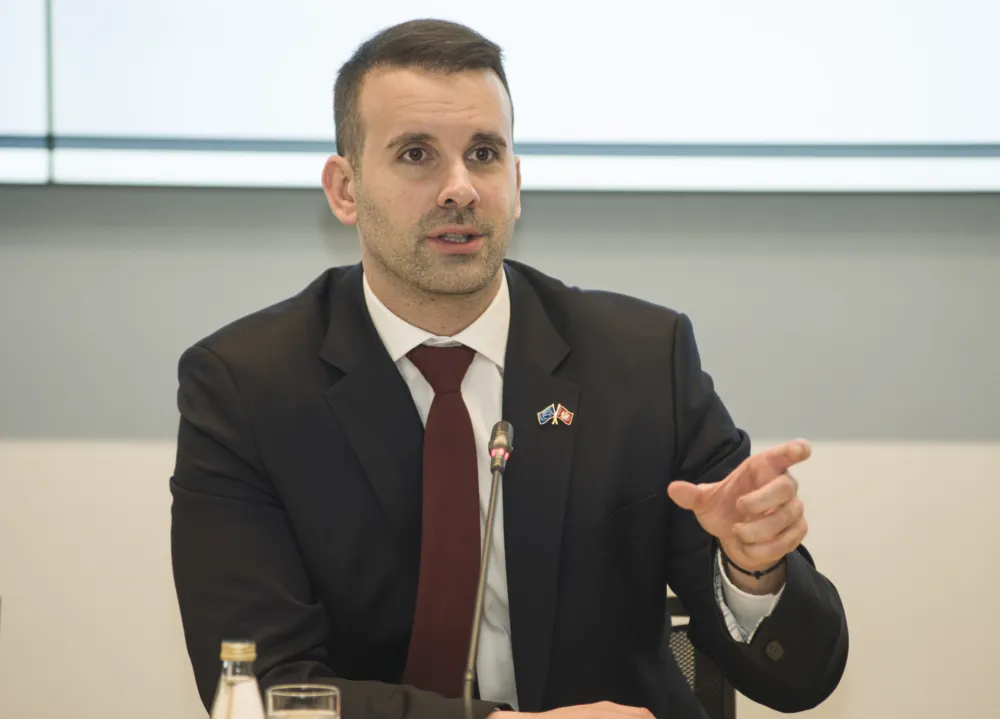 Spajić sa SNP-om, Demokratama, AA i Civisom o &ldquo;Barometru 26&rdquo;
