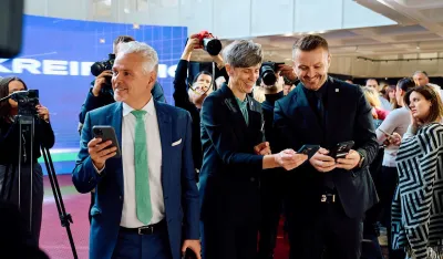 Mara&scaron; Dukaj, Ekaterina Paniklova i Johan Satler