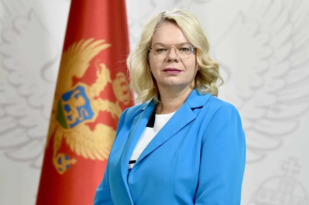 Vukićević: Stav ministarstva da se moraju potpisati aneksi koji garantuju bezbjednost željezničkog saobraćaja