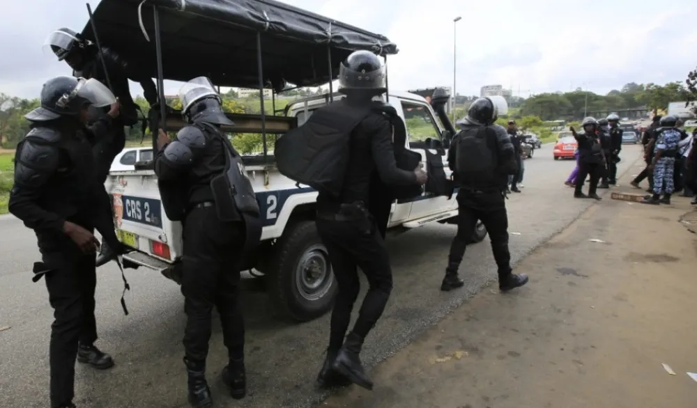 U sudaru&nbsp;dva minibusa 26 mrtvih