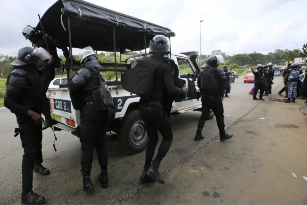 U sudaru&nbsp;dva minibusa 26 mrtvih