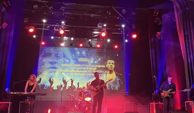 Deca iz vode na velikoj sceni KIC-a "Budo Tomović"