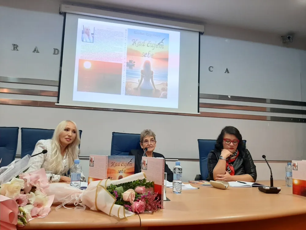 Spoznati sebe i druge kroz stih