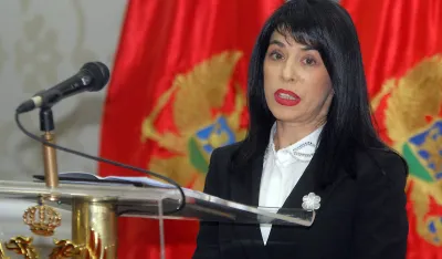 Bojanić - Lalović: Nije pitanje ko je zaposlio Čečovića, nego ko je bio nadležan i odgovoran kada je biv&scaron;a učenica prijavila slučaj