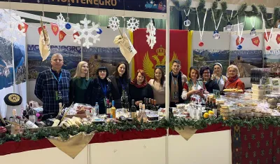(FOTO) Crnogorski proizvodi privukli pažnju na humanitarnim bazarima u Beogradu, Zagrebu i Sarajevu