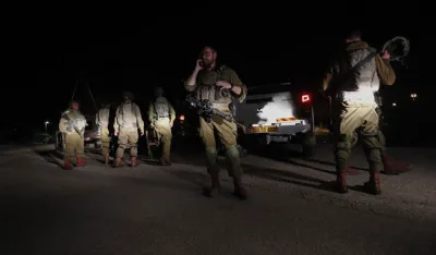 (VIDEO) Pobunjenici zapalili grob oca Ba&scaron;ara al Asada