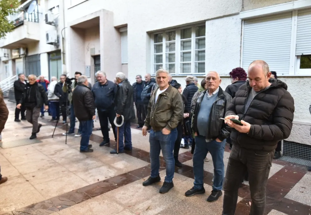 Premijer popustio zbog protesta boraca, zove ih kad dođe iz Brisela