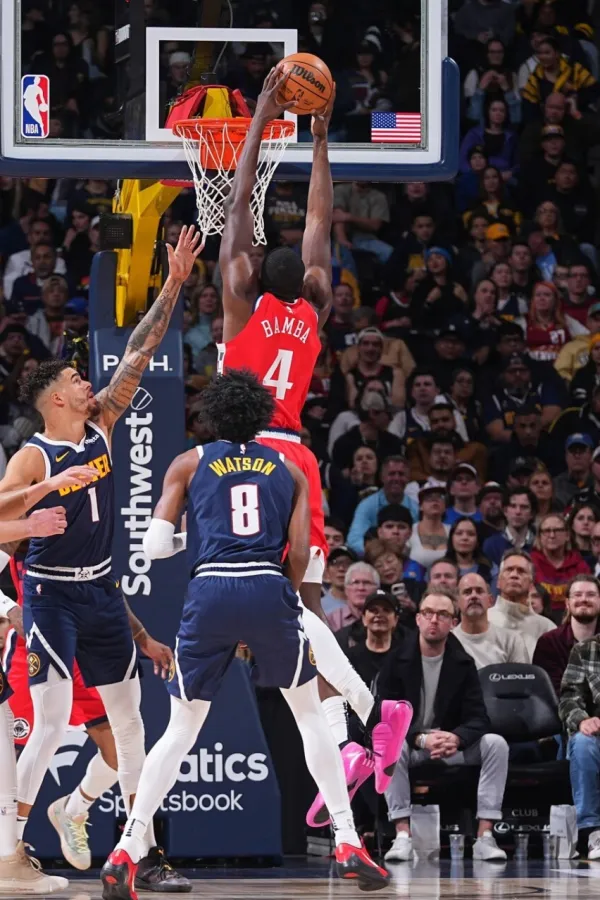 Sa meča Denver - L. A. Klipersi