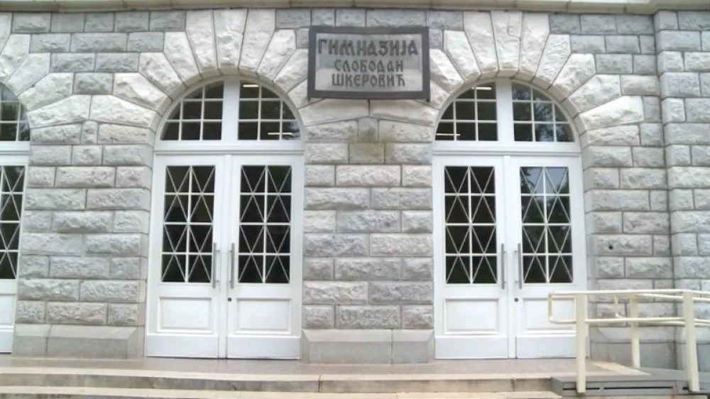 Pismo Jak&scaron;ić Stojanović potpisalo vi&scaron;e od 60 profesora i profesorica Gimnazije, 15 kolega bilo protiv