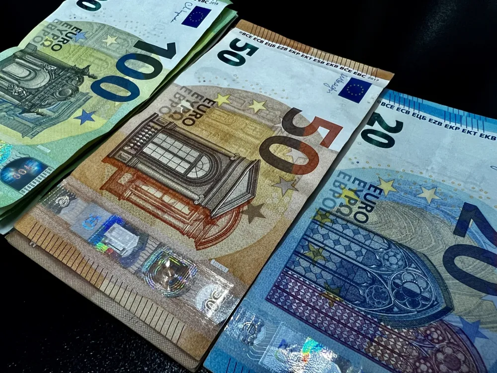 Platni promet 1,82 milijarde eura