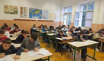 &Scaron;kolsko takmičenje u O&Scaron; "Milorad Musa Burzan": Zlatni đaci