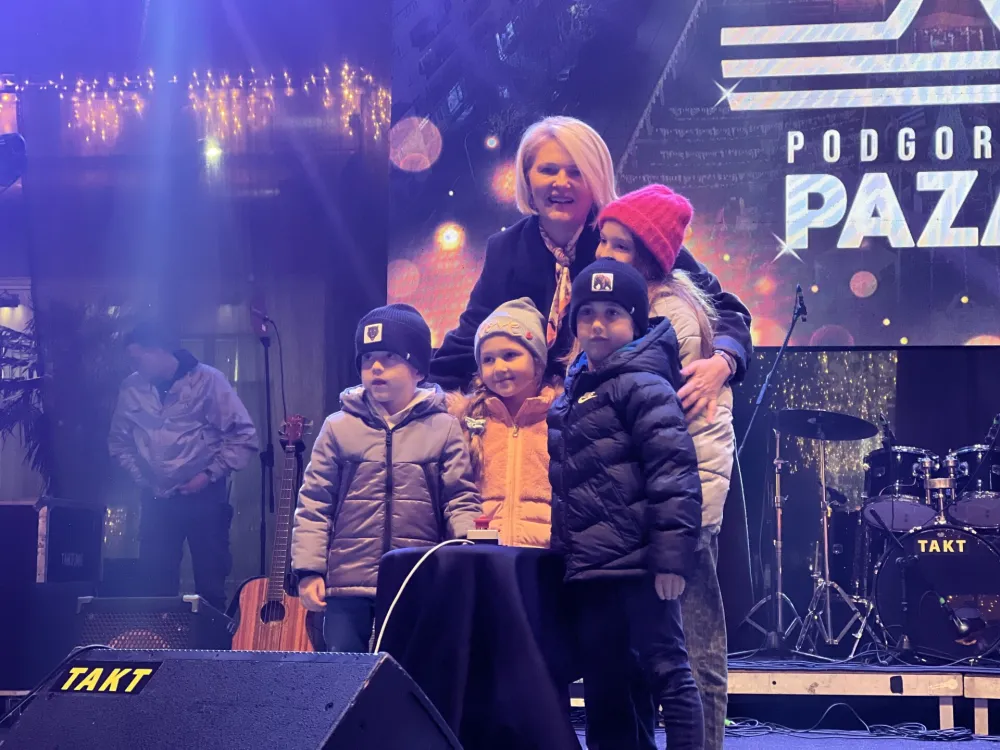 Počeo Podgorički pazar: Podgorica jo&scaron; ljep&scaron;e zasijala
