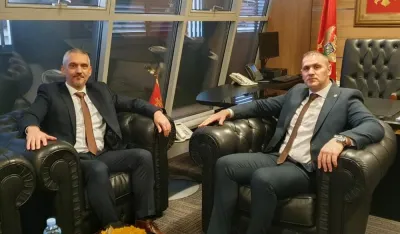 Шћепановић и Брђанин приликом примопредаје дужности