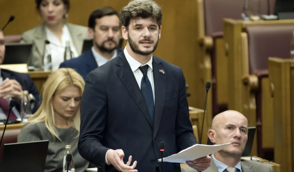 Poslanici PES-a povukli prijedlog o izmjenama ZKP-a