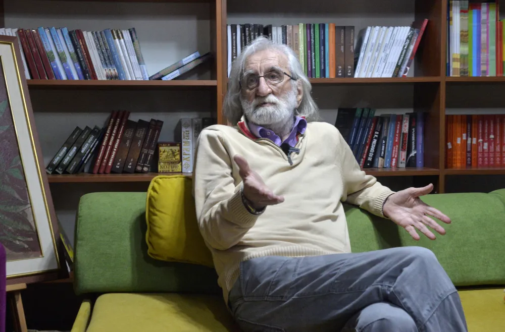 Mitrić za &bdquo;Dan&rdquo;: Parlamentarna većina hoće da preuzme Ustavni sud