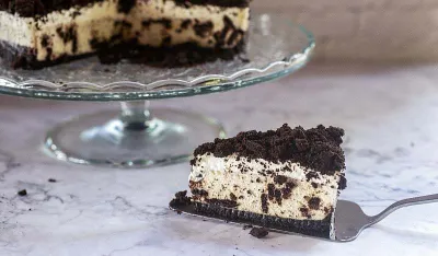 Kremasti Oreo čizkejk bez pečenja