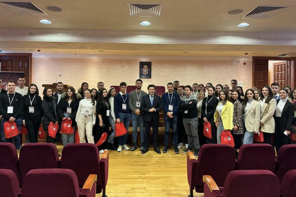 Abazović studentima u Srbiji: Smjelost i napu&scaron;tanje zone komfora uvijek su put ka uspjehu