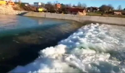 Prelivna brana od mirne Zete napravila opasnu riјeku