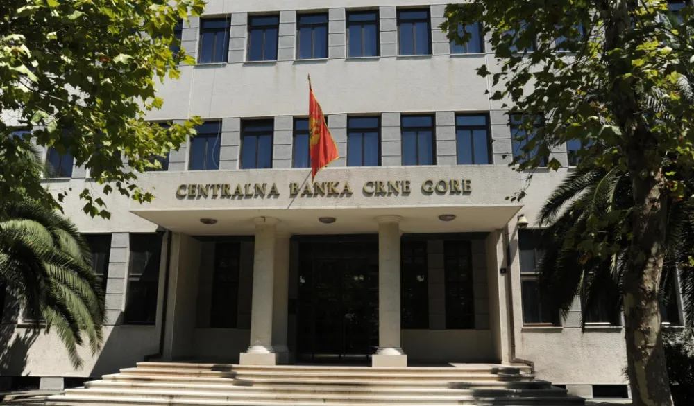 CBCG: Pad kamatnih stopa