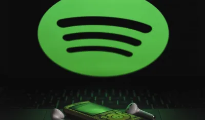 Spotify optužen za veliku prevaru