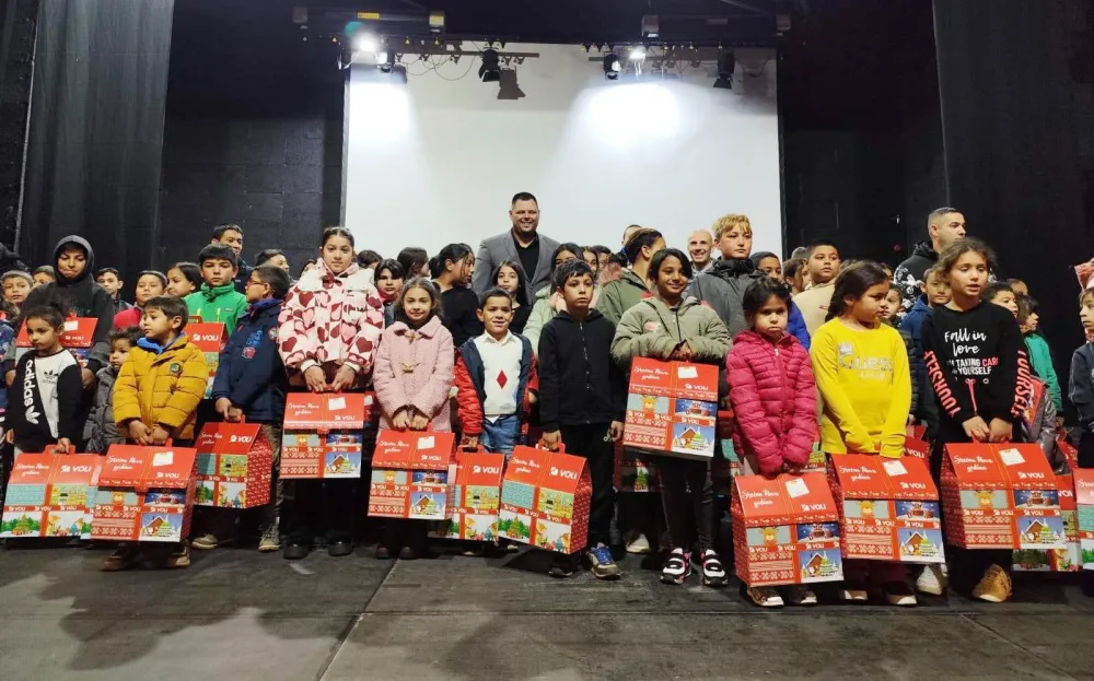 Dodijeljeni paketići djeci RE populacije