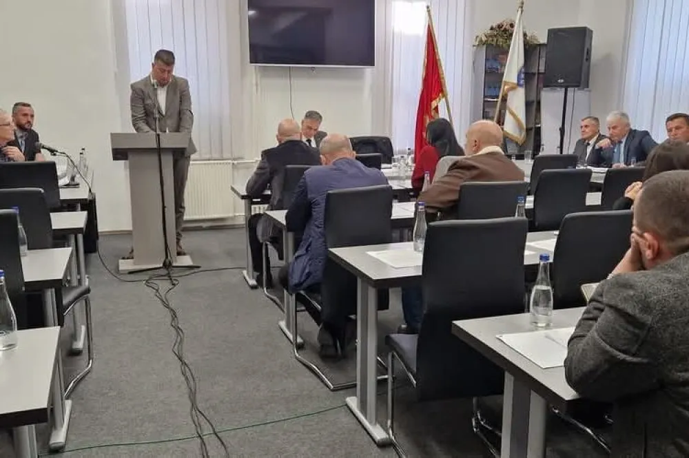 Rožajska gradska kasa te&scaron;ka 11, 280 miliona eura