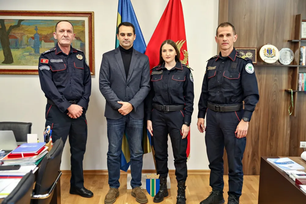 (VIDEO/FOTO) Op&scaron;tina Bar: Raičević upriličio prijem za najbolje pripadnike granične policije