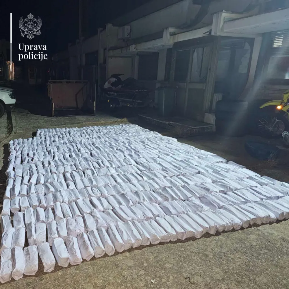 Zaplijenjeno 300 kg rezanog duvana, uhap&scaron;ene dvije osobe