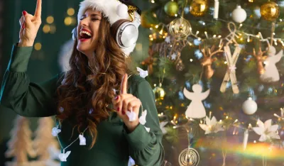 (FOTO/VIDEO) Novogodi&scaron;nja dekoracija u domovima poznatih