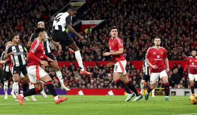 Isak strijelac u pobjedi Njukasla