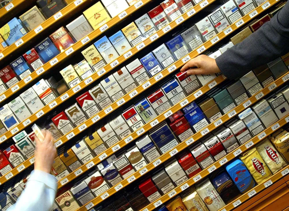 Cigarete skuplje deset centi