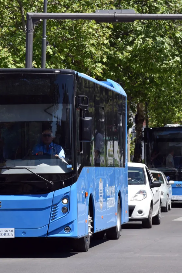 Promijenjena odluka, Gradski prevoz Podgorice radiće i 1. i 7. januara