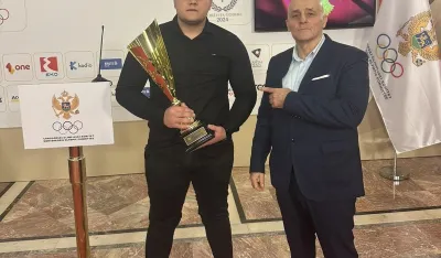 Viktor sa svojim trenerom