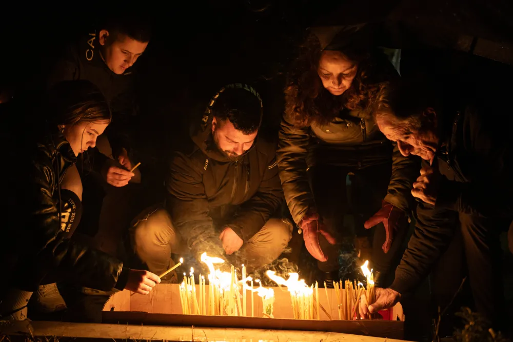 (FOTO) Građani Zete odali počast stradalima na Cetinju