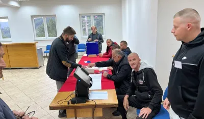 Локални избори одржани 2. јуна, владајућа већина договорена тек у септембру