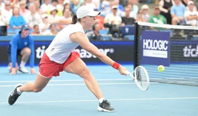 Iga &Scaron;vjontek odvela Poljsku u finale