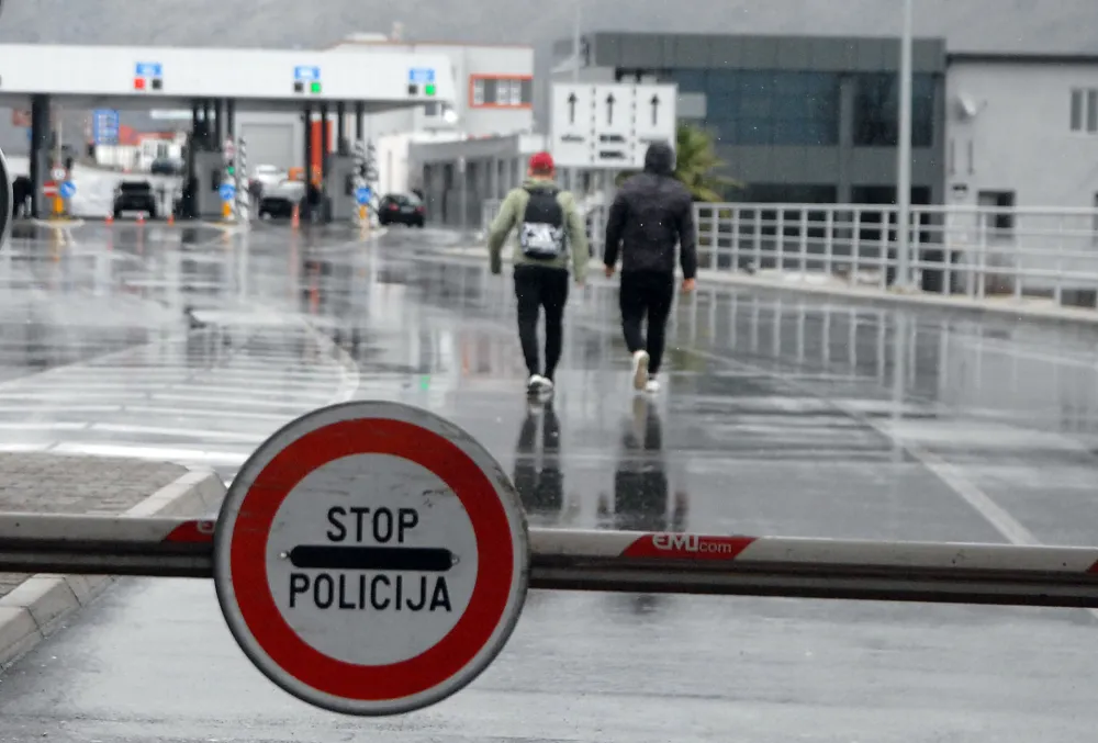 Zadržavanje državljanima Albanije zbog tuče na prelazu Božaj