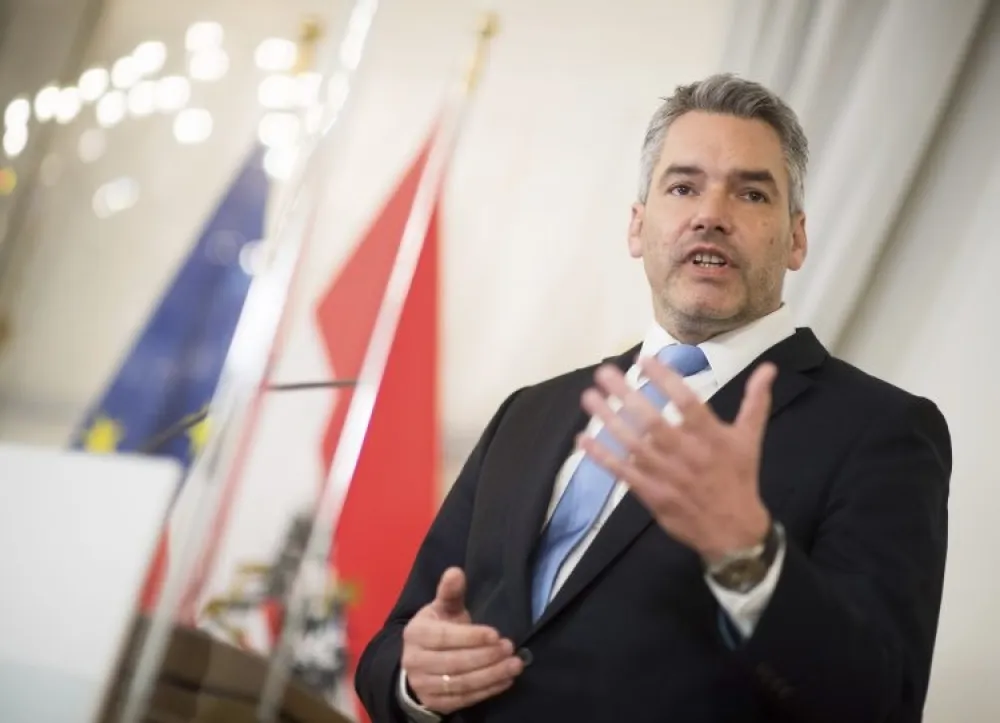 Propali pregovori: Austrijski kancelar podnio ostavku