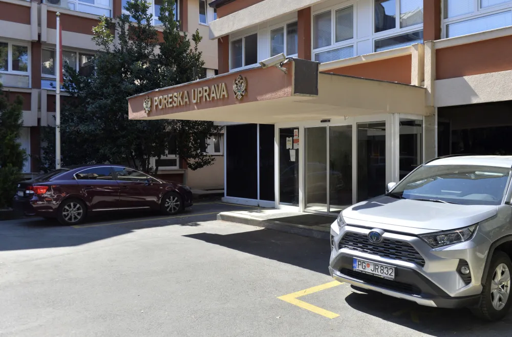 Poreska uprava u 2024. ostvarila naplatu bolju za preko 200 miliona eura