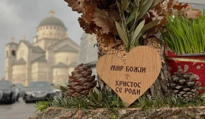 Čestitke povodom Badnjeg dana i Božića