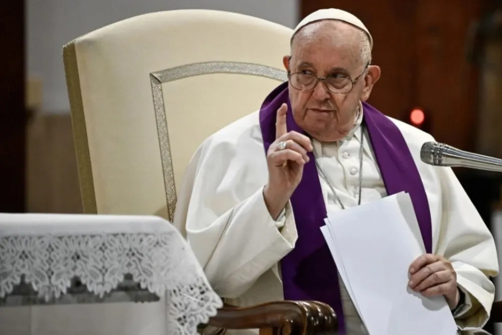 Papa Franjo imenovao prvu ženu na čelo velikog vatikanskog kabineta