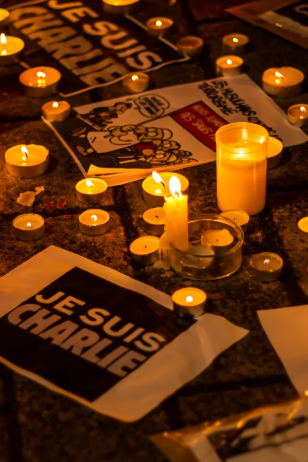 Urednik lista &Scaron;arli Ebdo: Nastavićemo da kritikujemo sve religije