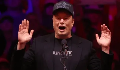 Ilon Mask zainteresovan za kupovinu fudbalskog kluba Liverpul