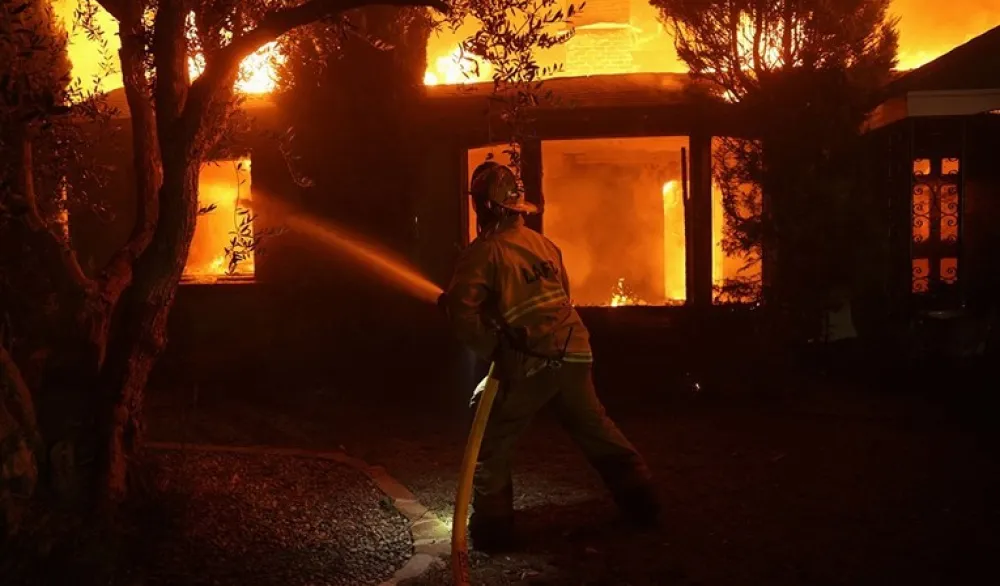 (VIDEO) Srednja &scaron;kola poznata iz filmova zahvaćena plamenom