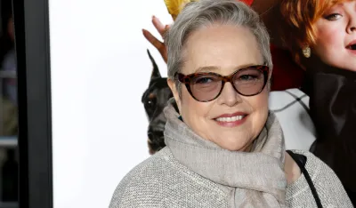 (VIDEO) Keti Bejts smr&scaron;ala nevjerovatnih 45 kilograma, izgleda najbolje u životu